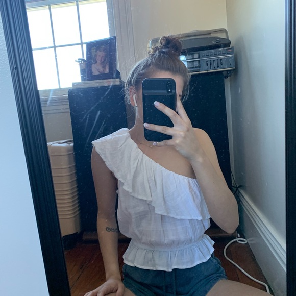 One-Shoulder Top! - Picture 3 of 3